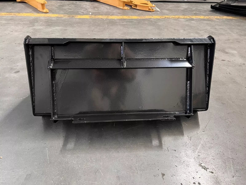 AGT 32" Bucket Without Teeth for Mini Skid Steer Toothless Bucket | M-BK32